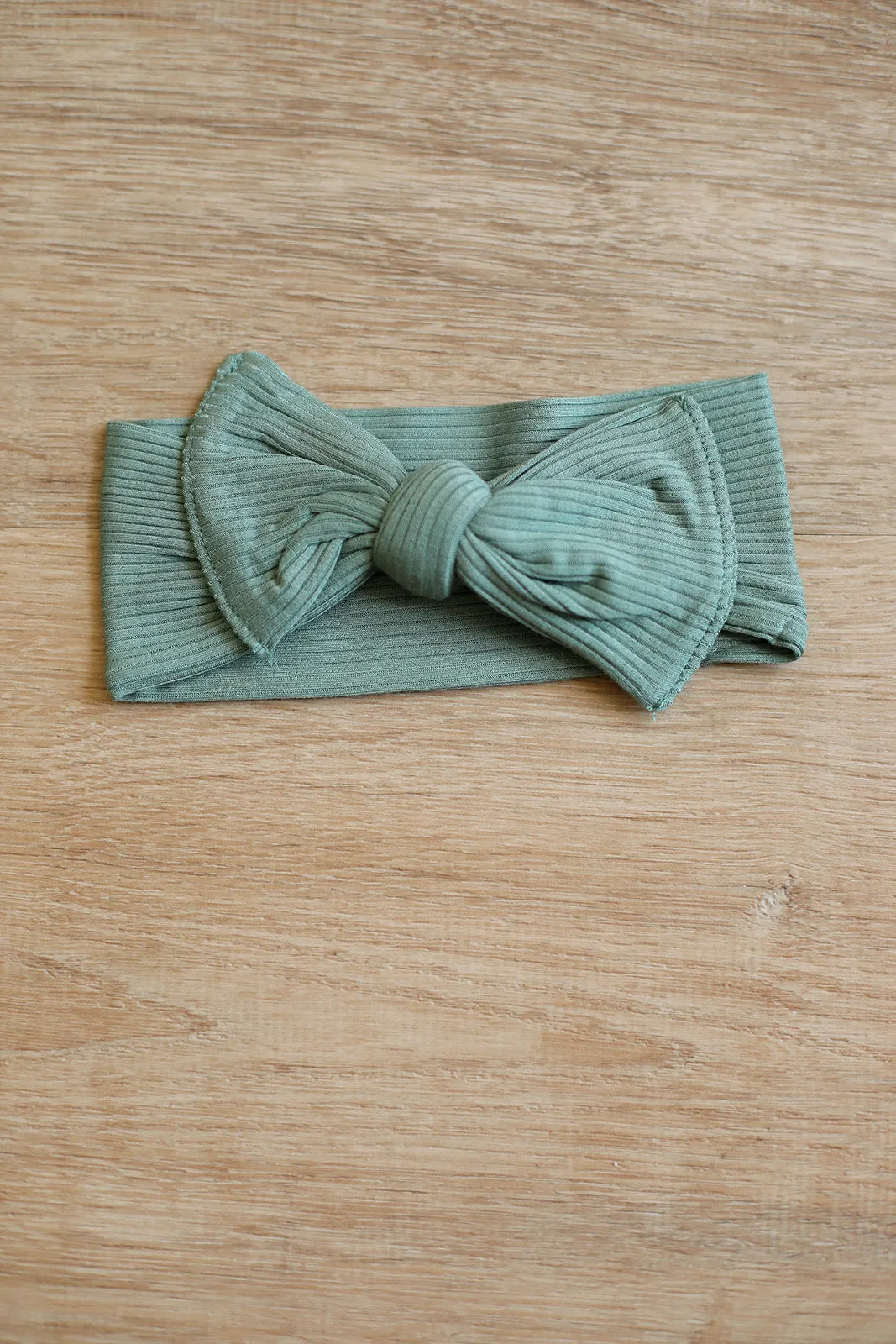 Bayleaf Ribbed Solid Bamboo Bow Headband
