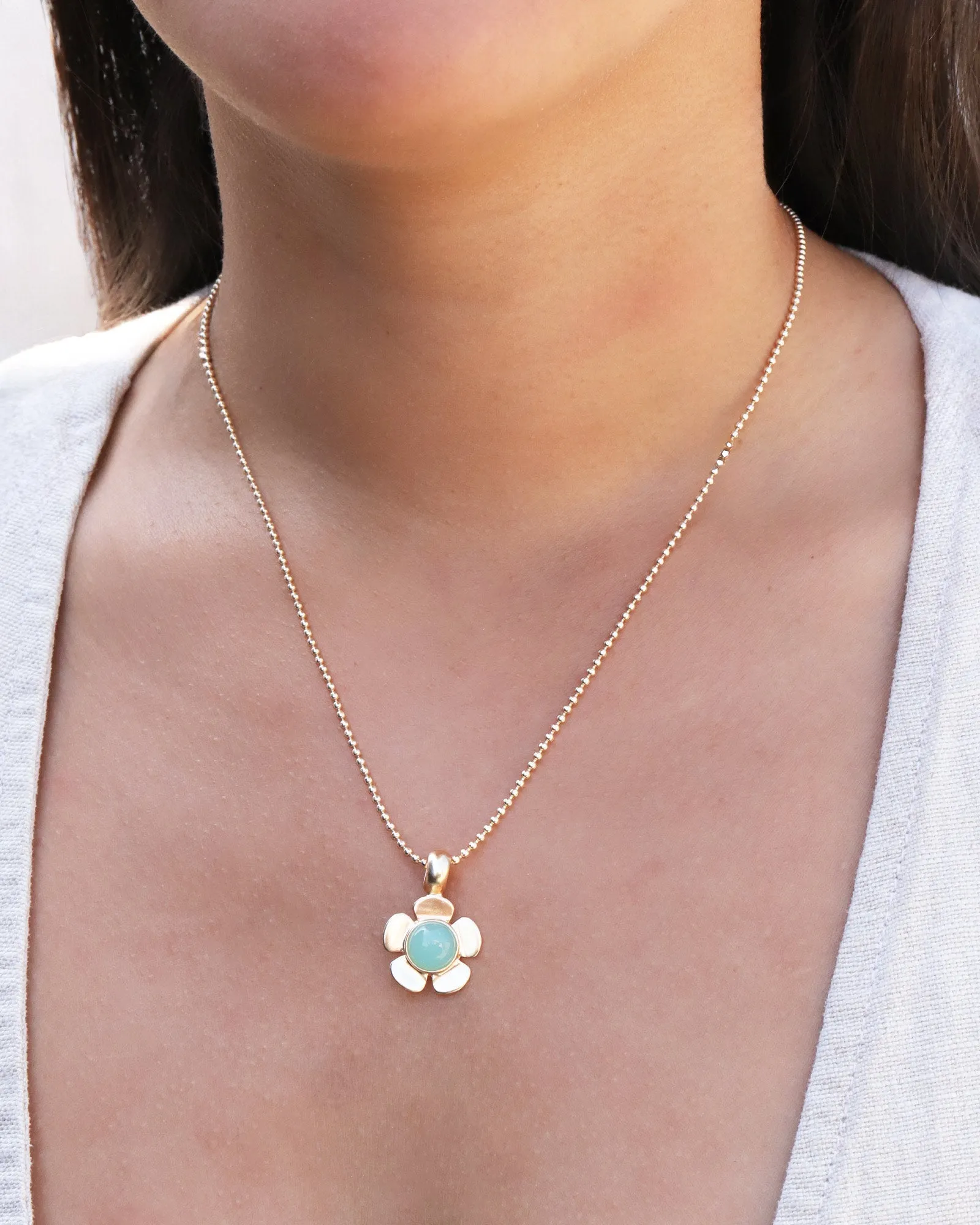 Daisy Stone Ball Chain Necklace