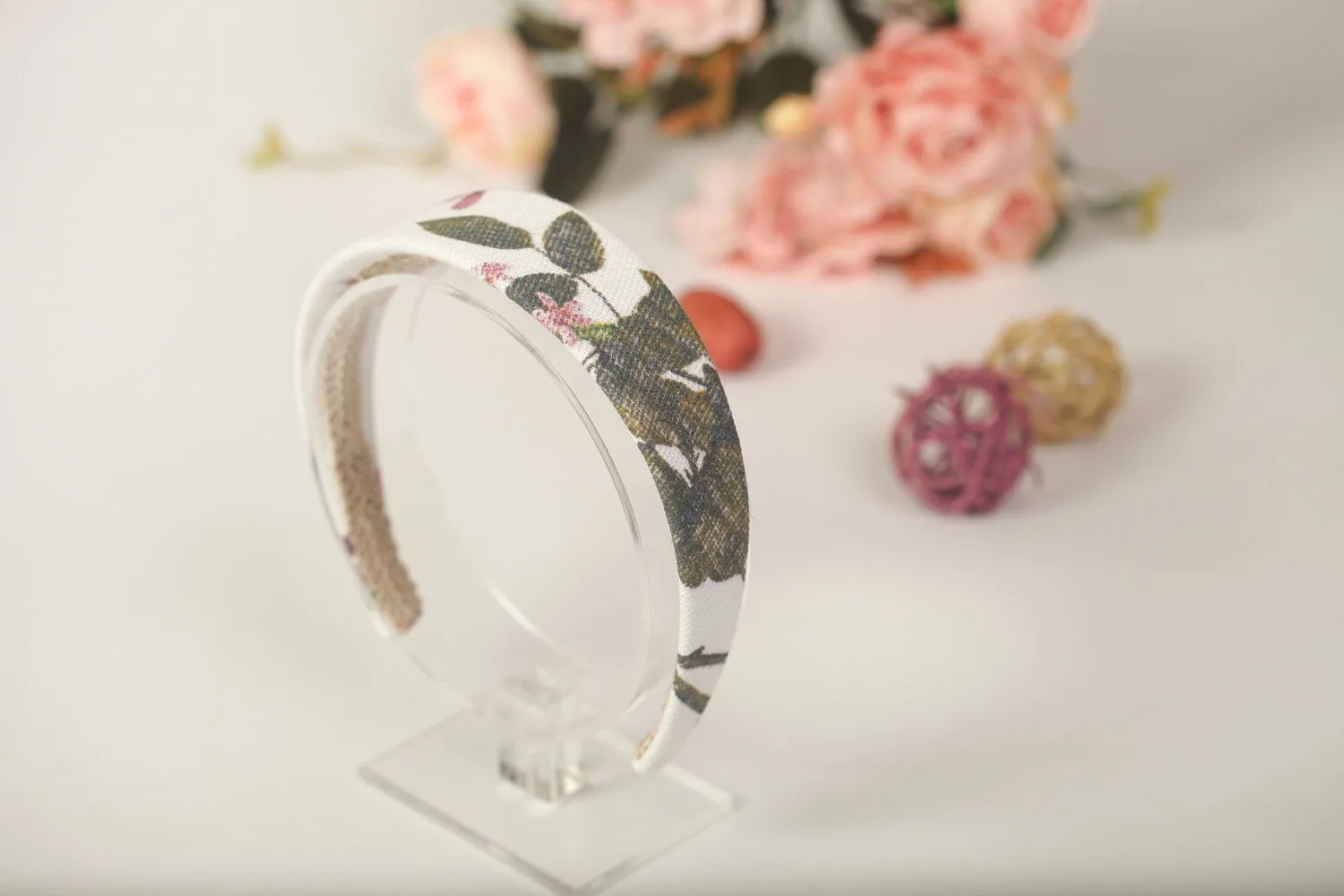Headbands for women boho Floral headband women Wide headband Linen headband Designer headbands Delicate hair band Flower headband