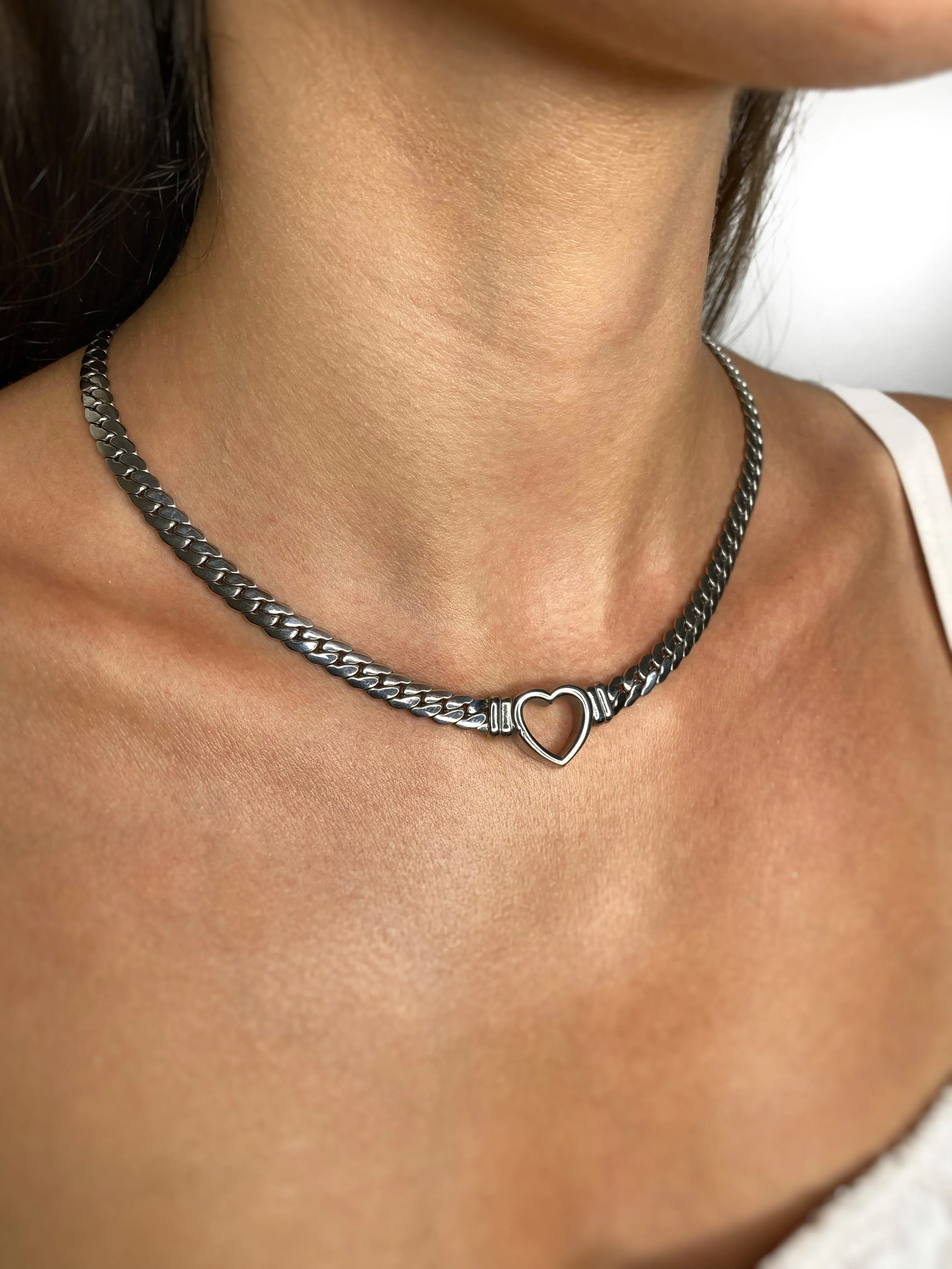 HEART SILVER NECKLACE